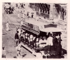 मुंबईतील घोड्याची ट्रामगाडी १८७५—१८९०.