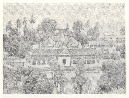 मेकाँग नदीवरील जुना राजवाडा, ल्यांगप्राबांग.