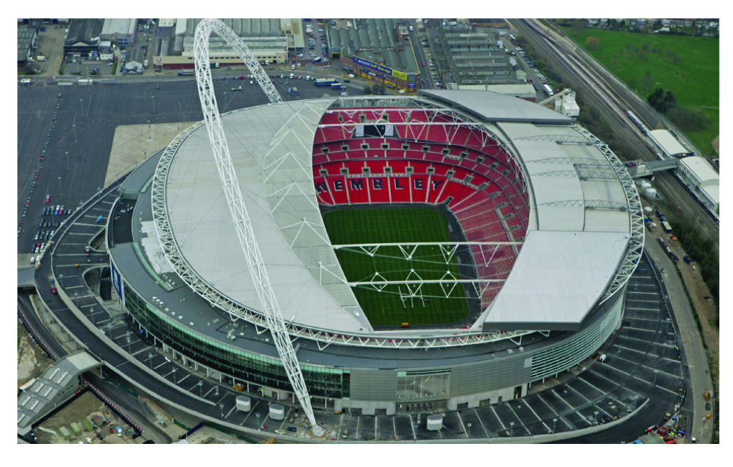 वेम्ब्ले स्टेडियम (२००७) : लंडन (इंग्लंड) येथील फुटबॉल क्रीडांगण (आसनक्षमता ९०,०००)
