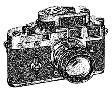 आ. ३५. ऑस्कर वॉरनॉक यांचा लैका (एम. ३) मिनिएचर कॅमेरा (केंद्र प्रतल झडप).